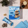 Quest Nutrition Karton Overload Protein Bar 12x58g Cookie Commotion (Süti) EXP.:2026/02/21